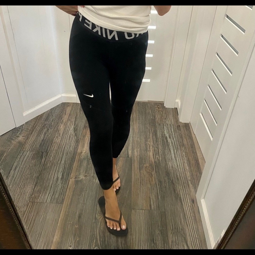 Nike pro leggings - Picture 3 of 3